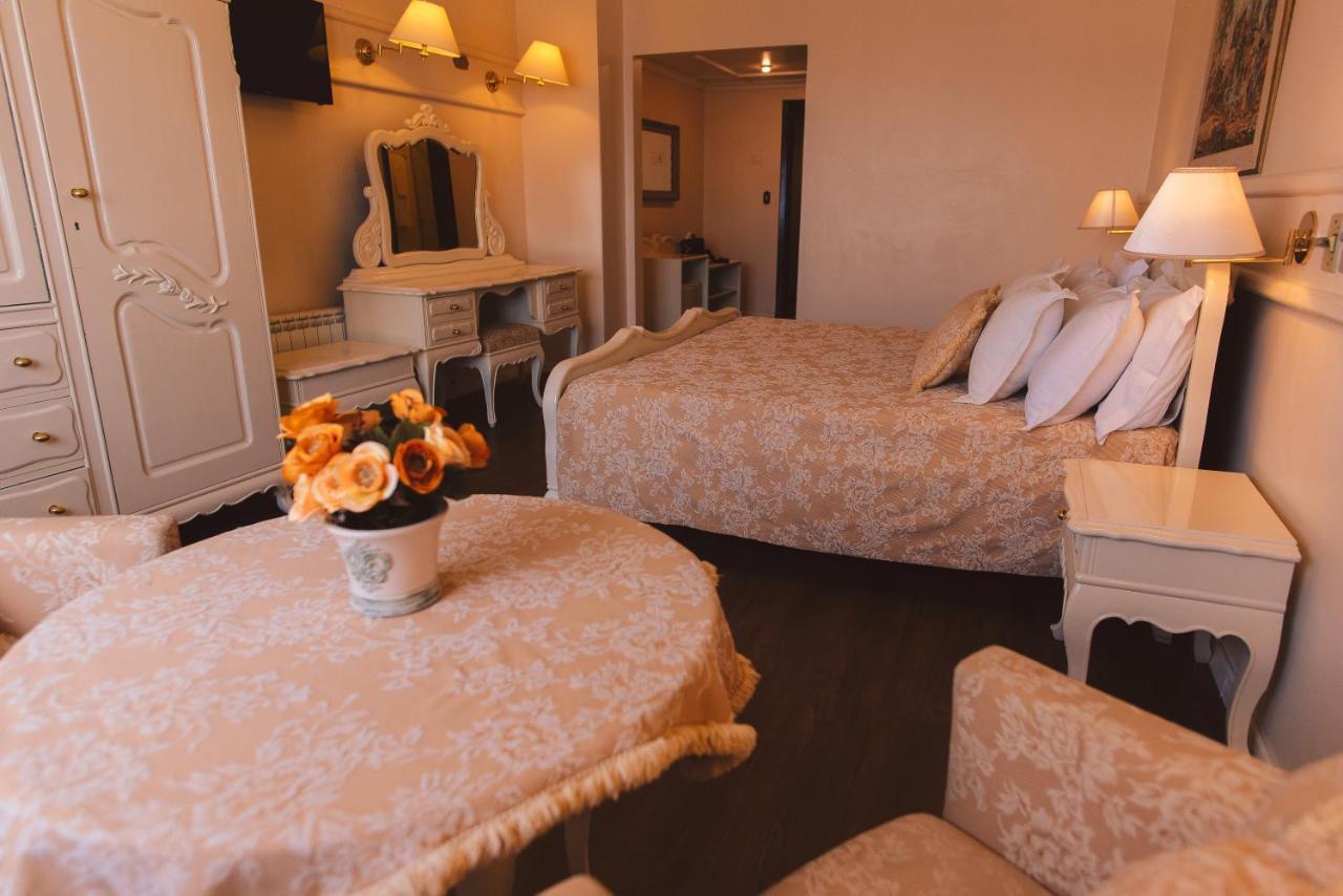 Hotel Renar فرايبورغو المظهر الخارجي الصورة